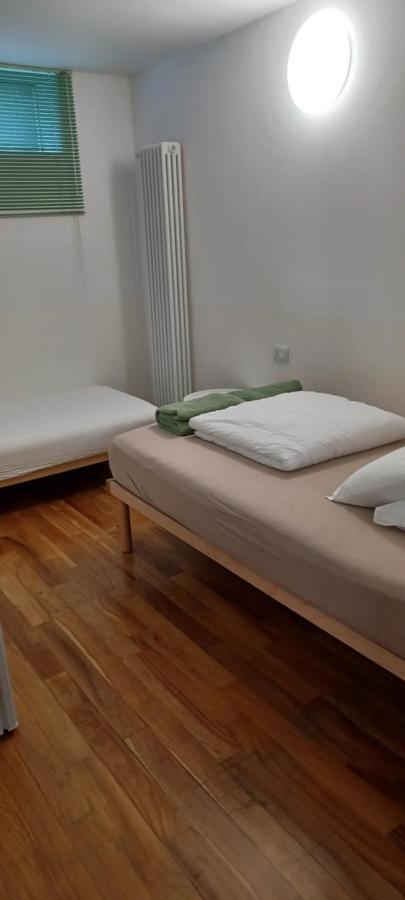 Como 3 B&B Luaran gambar